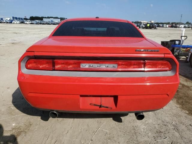 2010 Dodge Challenger SE