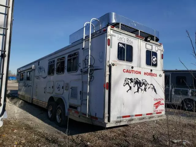 2003 Featherlite Mfg Inc 2003 Featherlite Horse Trai