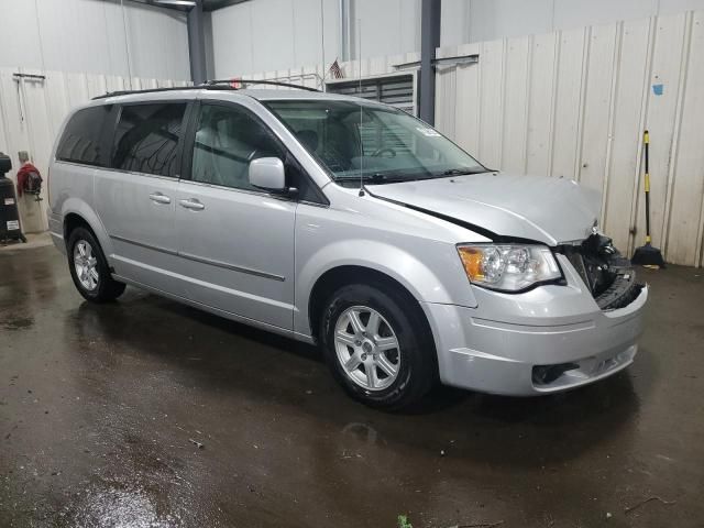 2010 Chrysler Town & Country Touring