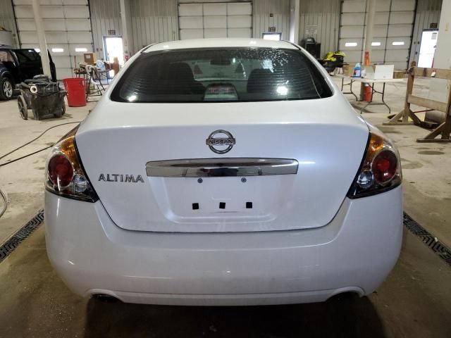 2010 Nissan Altima Base