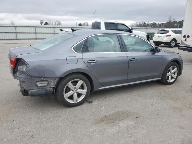 2012 Volkswagen Passat SE