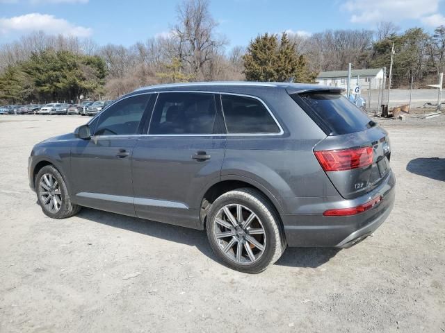 2018 Audi Q7 Premium Plus