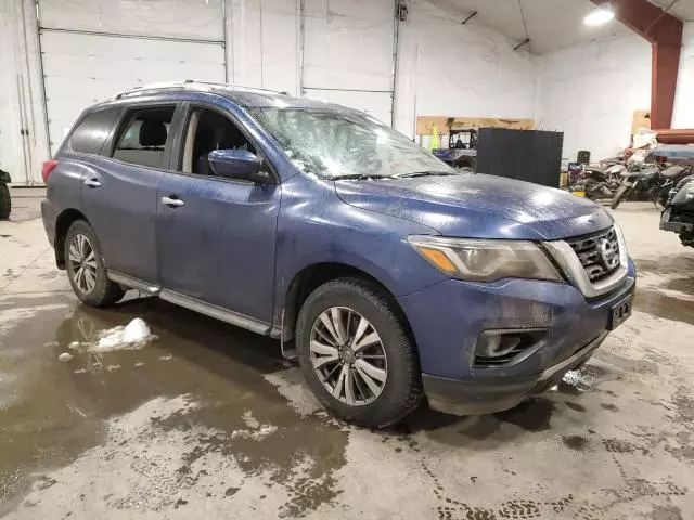 2020 Nissan Pathfinder S