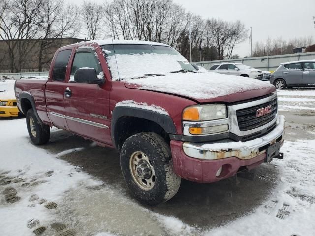 2004 GMC Sierra K2500 Heavy Duty