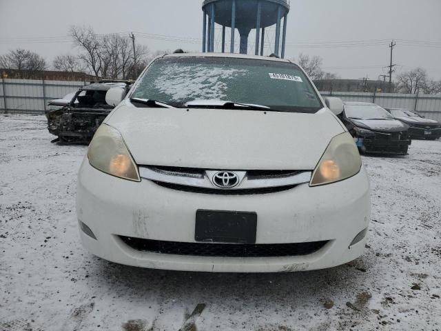 2006 Toyota Sienna XLE