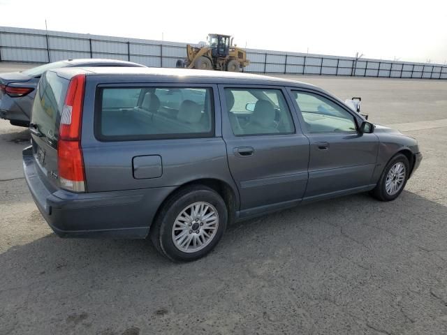 2004 Volvo V70