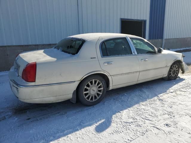 2007 Lincoln Town Car Signature