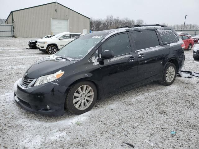 2012 Toyota Sienna XLE