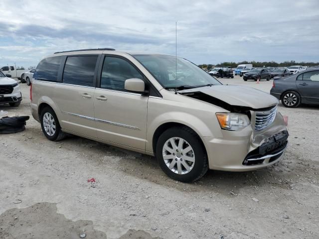 2013 Chrysler Town & Country Touring