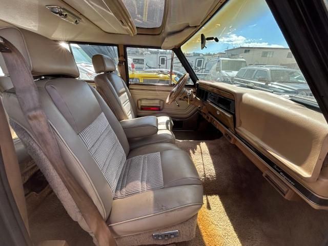 1987 Jeep Grand Wagoneer