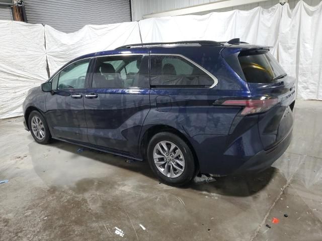 2024 Toyota Sienna XLE