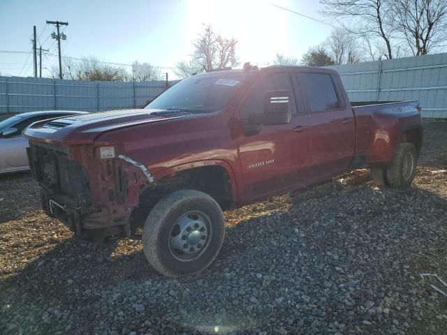 2022 Chevrolet Silverado K3500 LT