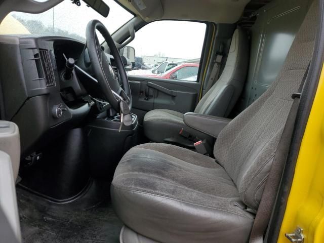 2021 Chevrolet Express G2500