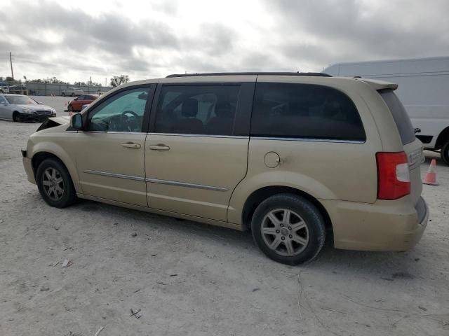 2011 Chrysler Town & Country Touring