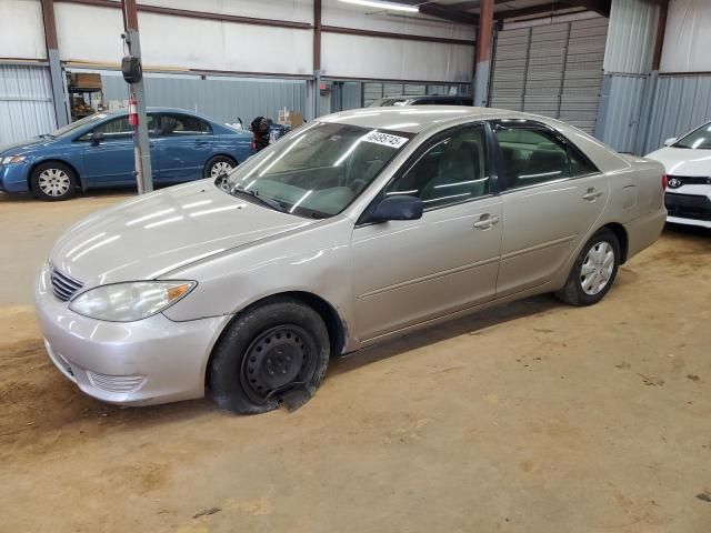 2005 Toyota Camry LE