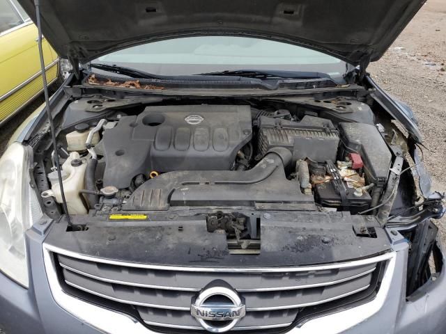 2010 Nissan Altima Base