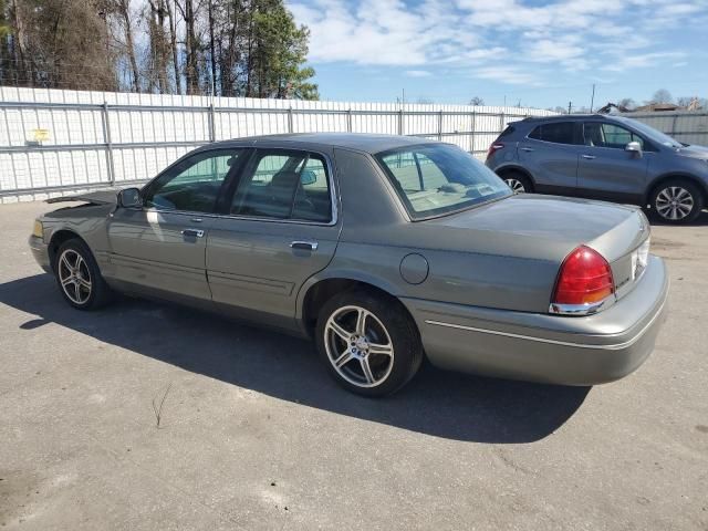 2003 Ford Crown Victoria LX