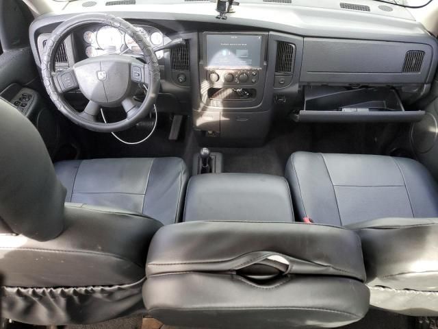 2004 Dodge RAM 1500 ST