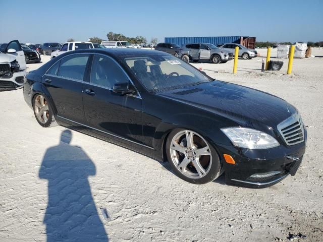 2013 Mercedes-Benz S 550