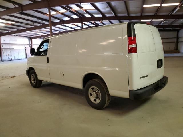 2020 Chevrolet Express G2500