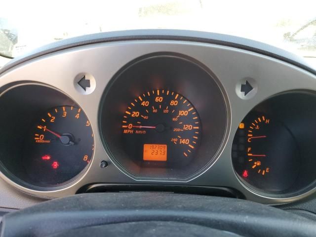 2004 Nissan Altima Base