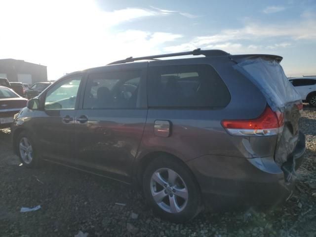 2012 Toyota Sienna LE