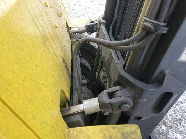 2004 Hyster Fork Lift