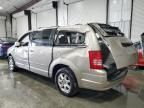 2009 Chrysler Town & Country Touring