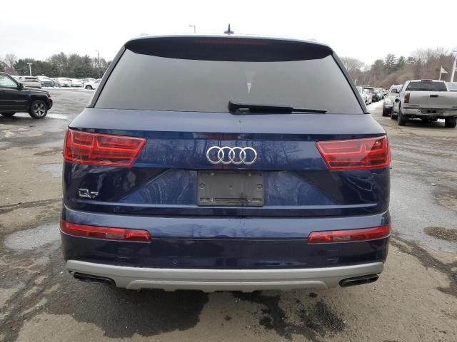 2019 Audi Q7 Premium Plus