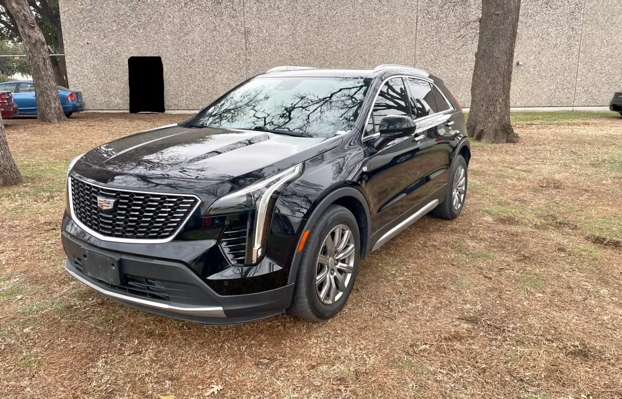 2019 Cadillac XT4 Premium Luxury