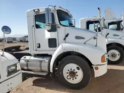 Salvage cars for sale from Copart Phoenix, AZ: 2007 Kenworth Construction T300