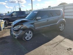 SUV salvage a la venta en subasta: 2013 KIA Soul +