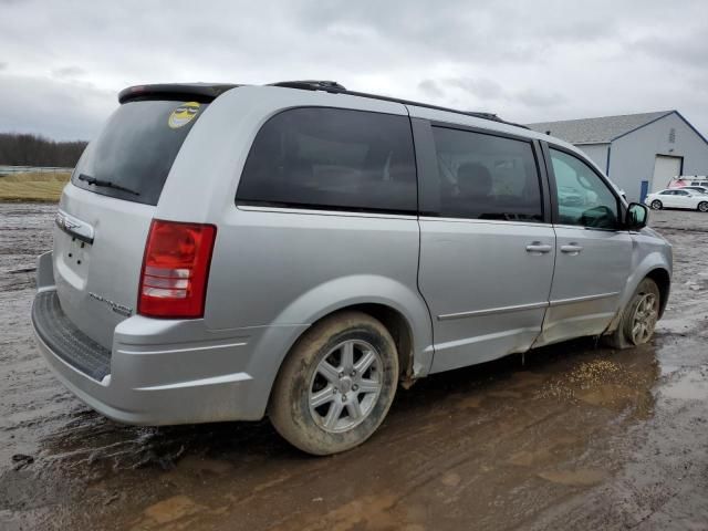 2010 Chrysler Town & Country Touring Plus