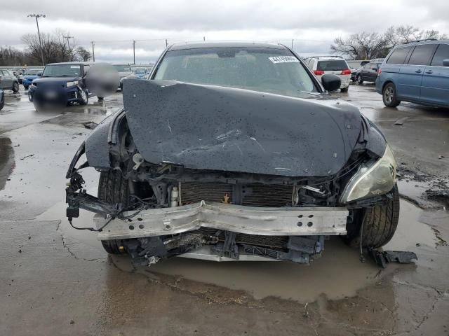 2011 Infiniti M56