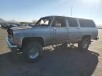 1989 Chevrolet Suburban V2500