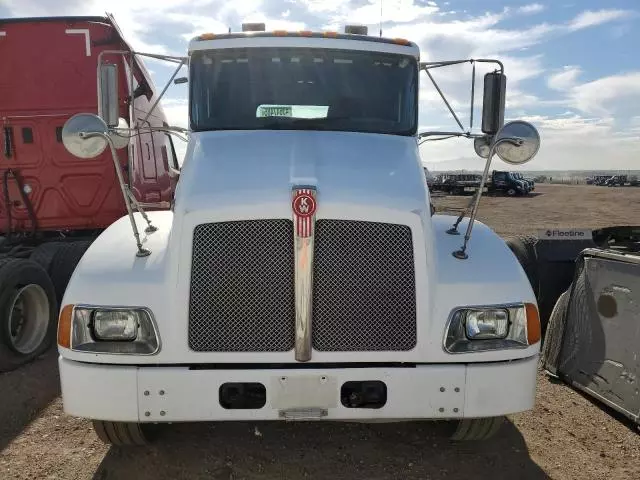 2007 Kenworth Construction T300