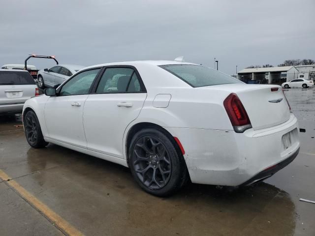 2019 Chrysler 300 Touring