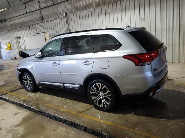 2016 Mitsubishi Outlander SE