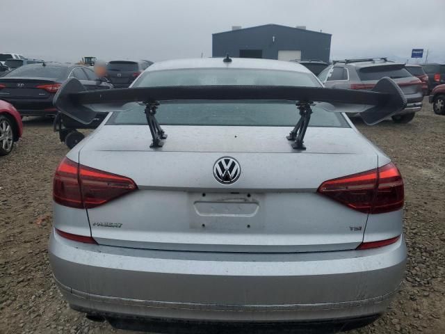 2018 Volkswagen Passat S