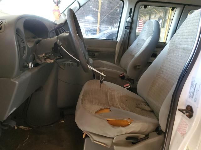 2004 Ford Econoline E150 Wagon