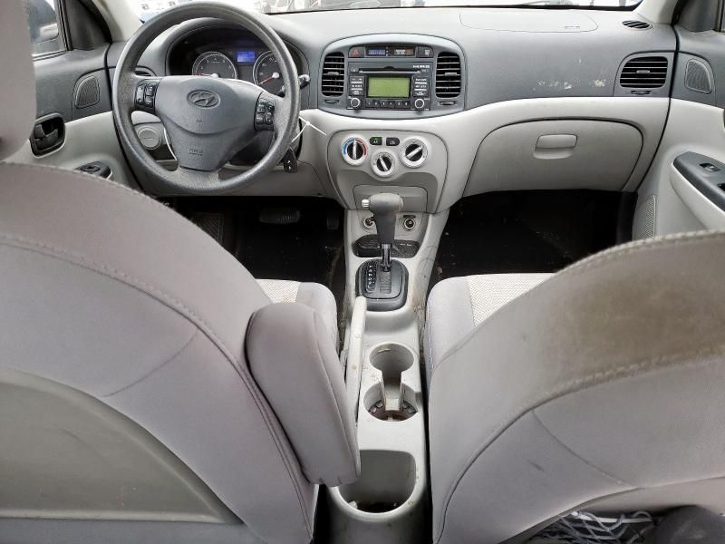 2010 Hyundai Accent GLS