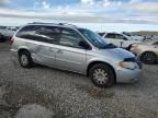 2006 Chrysler Town & Country LX