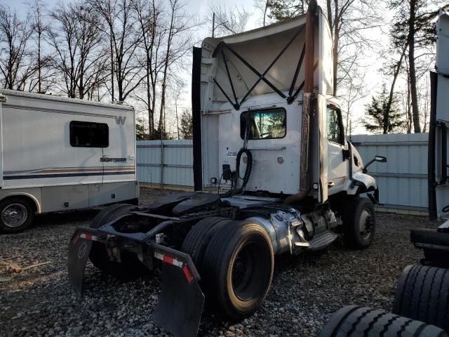 2018 Peterbilt 579