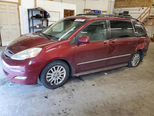 2008 Toyota Sienna XLE