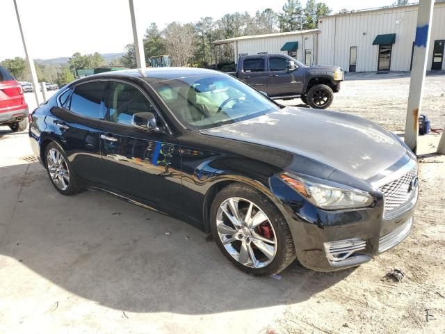 2015 Infiniti Q70 3.7