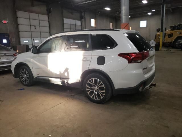 2016 Mitsubishi Outlander SE