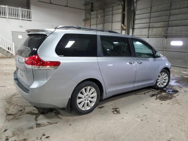 2014 Toyota Sienna XLE