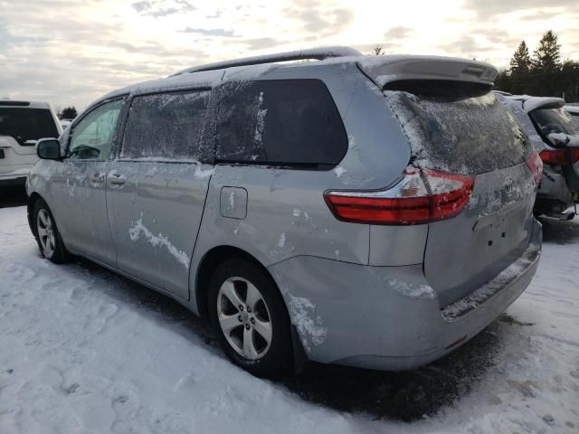 2015 Toyota Sienna LE