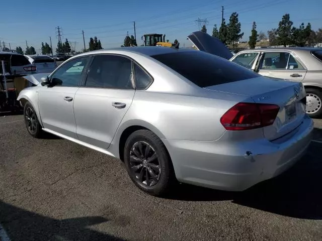 2015 Volkswagen Passat S