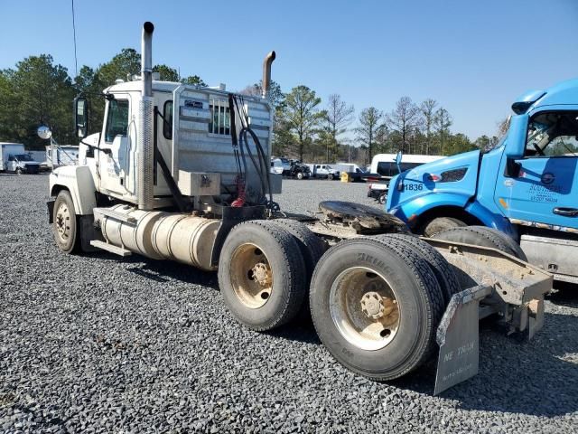 2008 Mack 600 CHU600